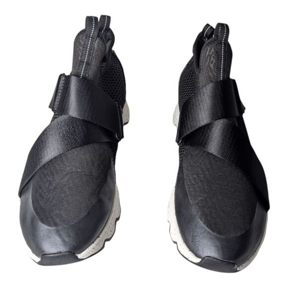 SOREL Kinetic Sneaker Size 10 - Picture 4 of 9